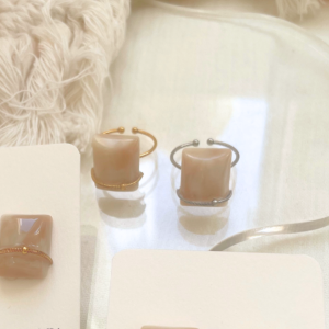 Lumi Square -Horizontal Line- リング